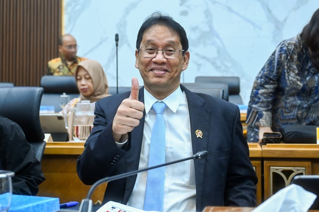 Purbaya Klaim APBN 2025 Tekan Pengangguran dan Kemiskinan di Paripurna DPR