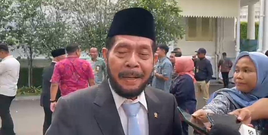 Anwar Usman Menolak Komentari Gugatan Ijazah Gibran di MK
