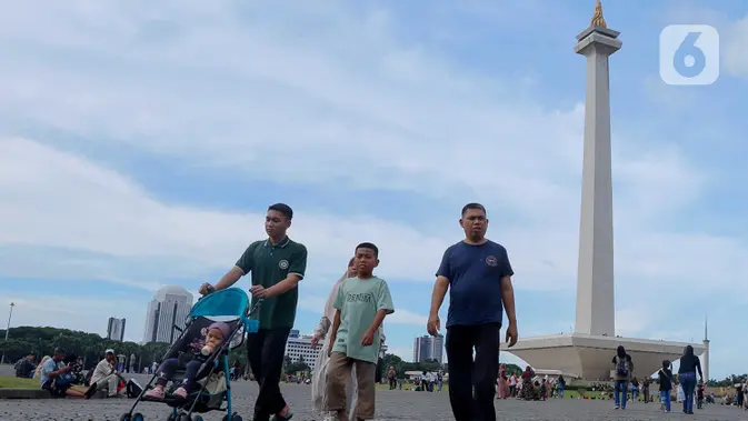 Monas Tetap Jadi Destinasi Favorit Warga Selama Libur Lebaran 2025