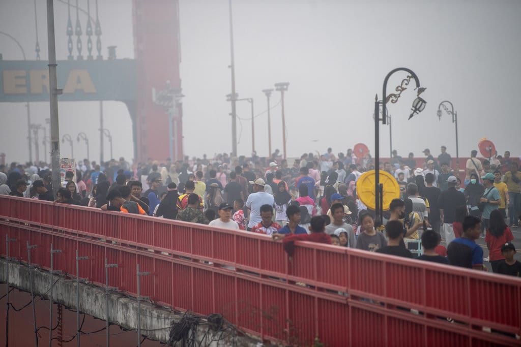 Kabut Asap Dorong Penyesuaian Jam Masuk Sekolah di Palembang
