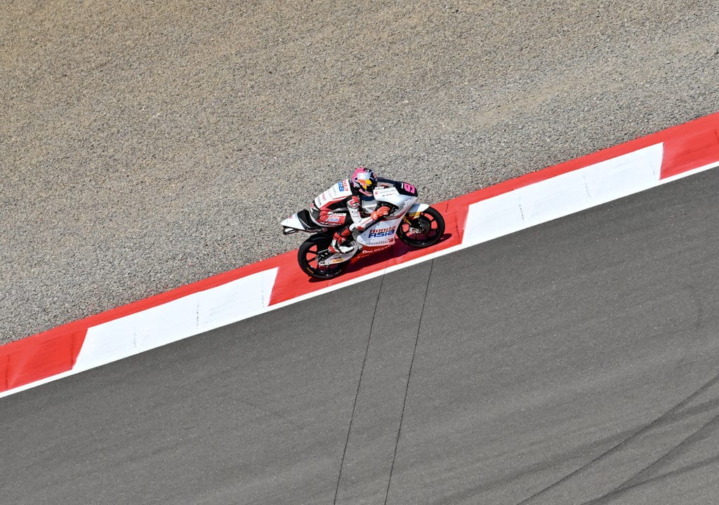 Veda Ega Start Ketujuh di Kualifikasi Moto3 Mandalika