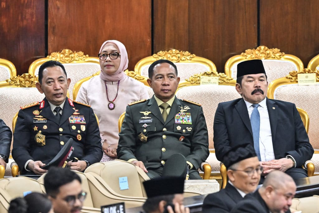 Analisis Klaim Perintah Disiplin kepada Kapolri dan Panglima TNI