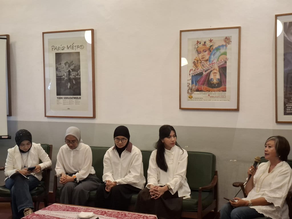 Seruan Keadilan Tanpa Tebang Pilih dari Istri Terdakwa Korupsi