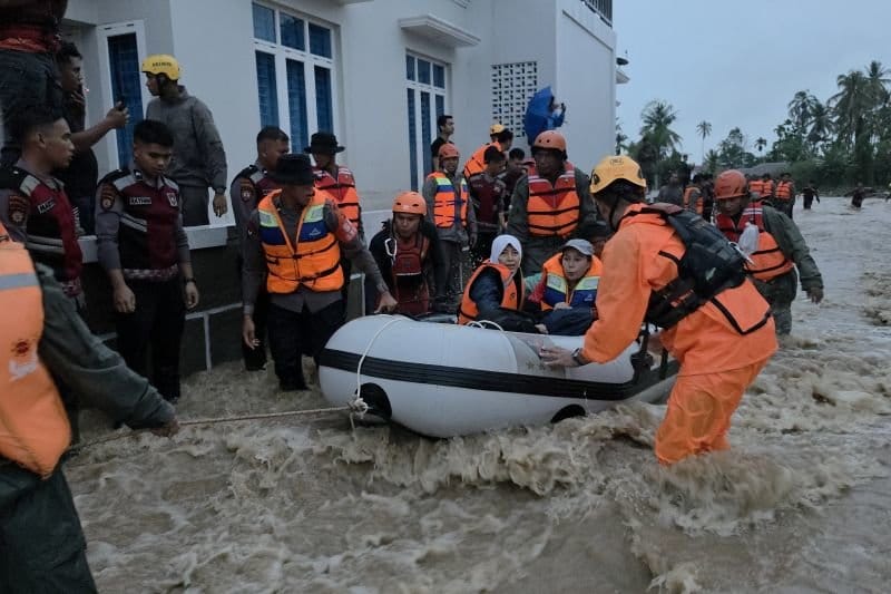 Banjir Rendam Dua Kecamatan di Padang, Koto Tangah dan Kuranji Paling Parah