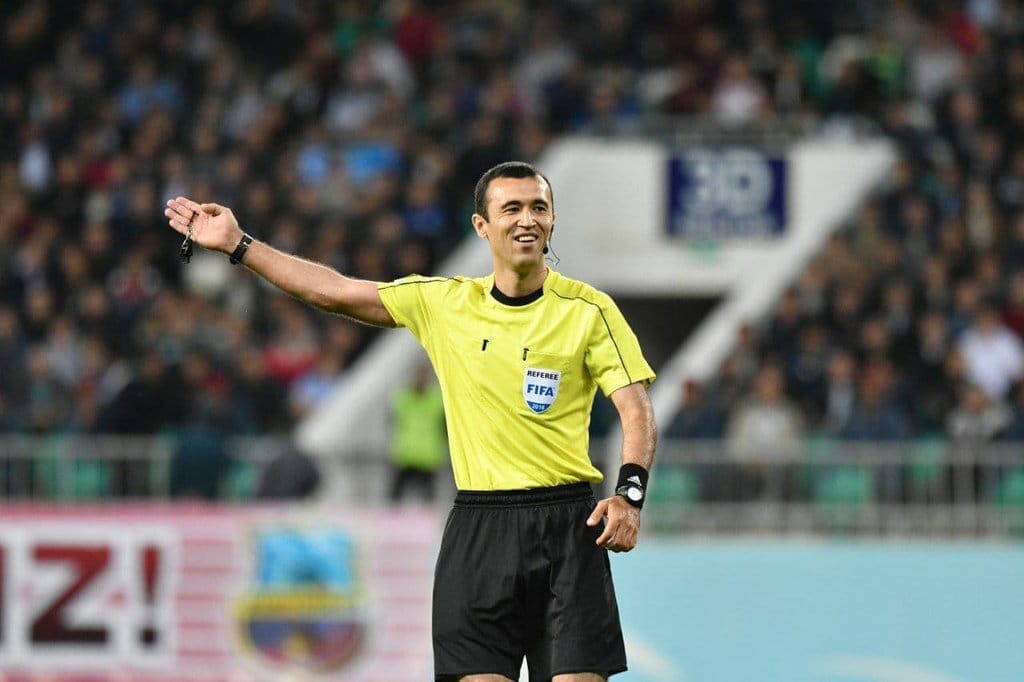 Profil Lengkap Wasit Riskullaev Pimpin Final Indonesia vs Thailand