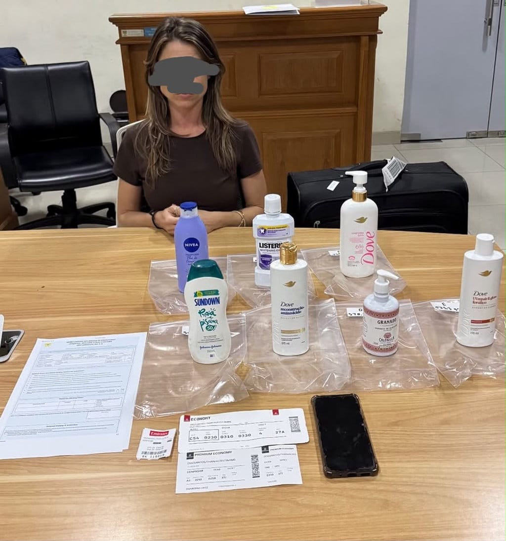 WNA Brasil Ditangkap di Bandara Ngurah Rai Bawa 3,6 Kg Kokain