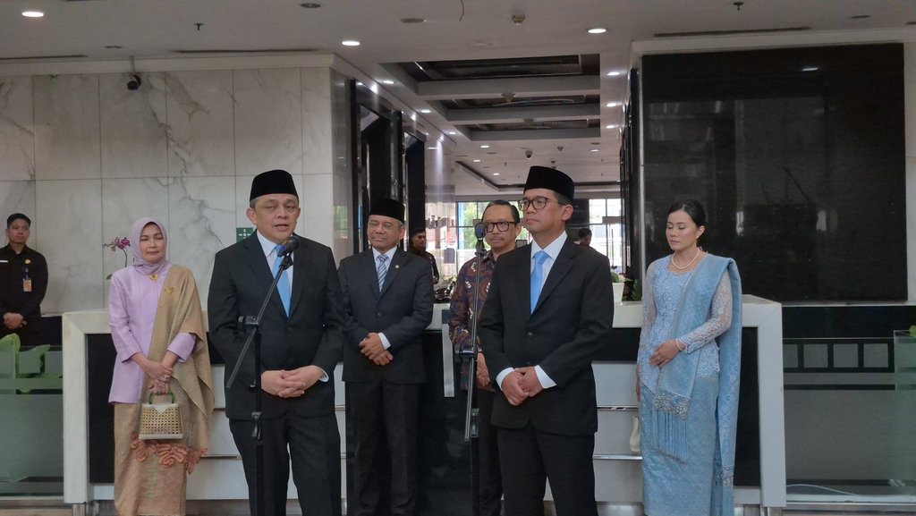 Menkeu Suahasil Tetapkan Fokus Kerja Tiga Wakil Menteri Keuangan