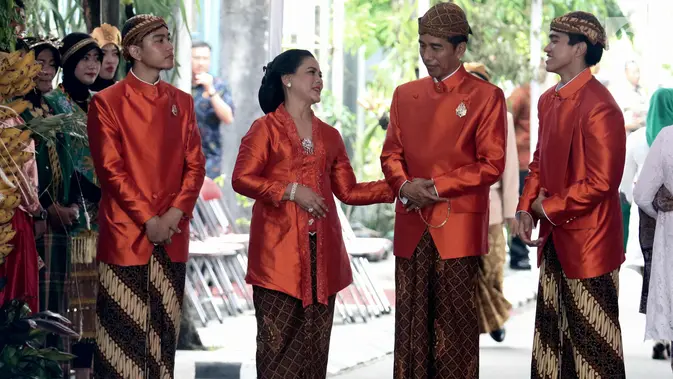 Uji Forensik Fakta Dokumentasi Keluarga Joko Widodo di Solo November 2017