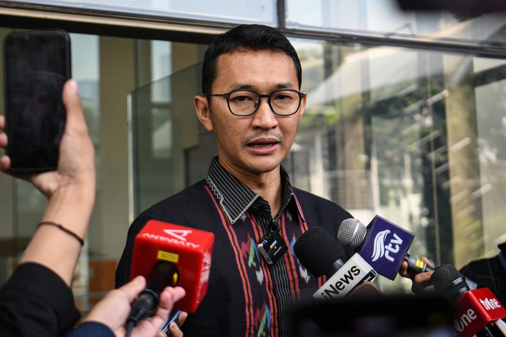 Verifikasi Klaim KPK Banding Vonis Gubernur Riau Nonaktif Abdul Wahid