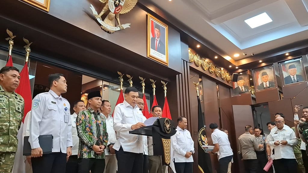 Luasan Karhutla Meluas, Pemadaman Darat Diperkuat dan Pesawat Hujan Siaga