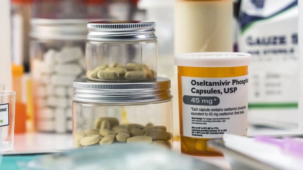 Oseltamivir: Manfaat, Dosis, dan Efek Sampingnya