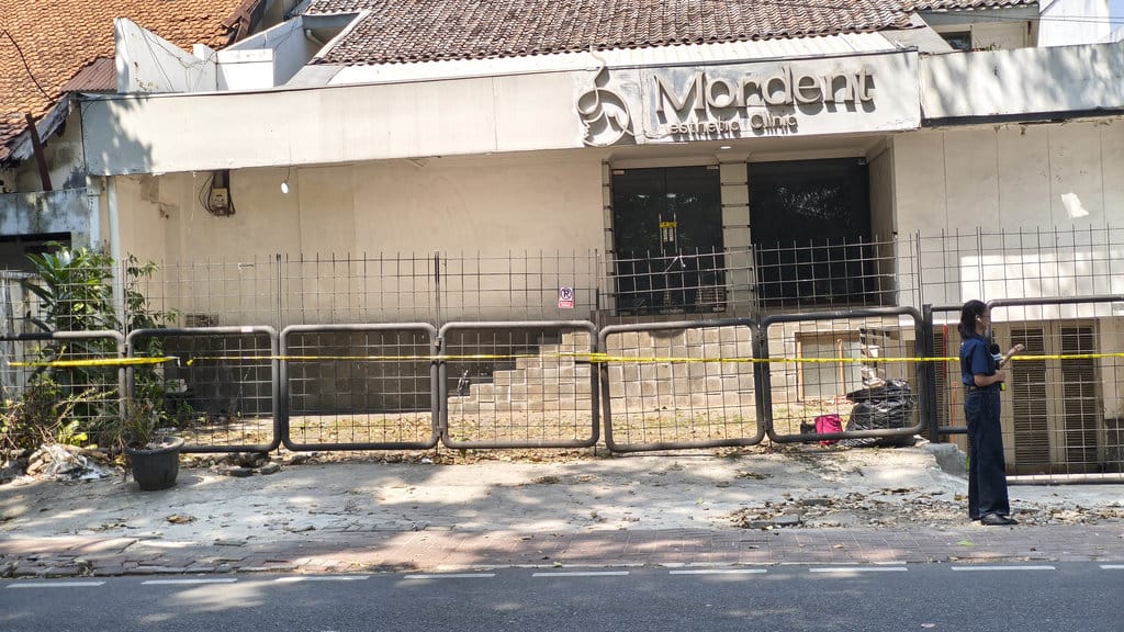 Klinik Mordent Dipasang Garis Polisi Usut Kematian Sutrimo