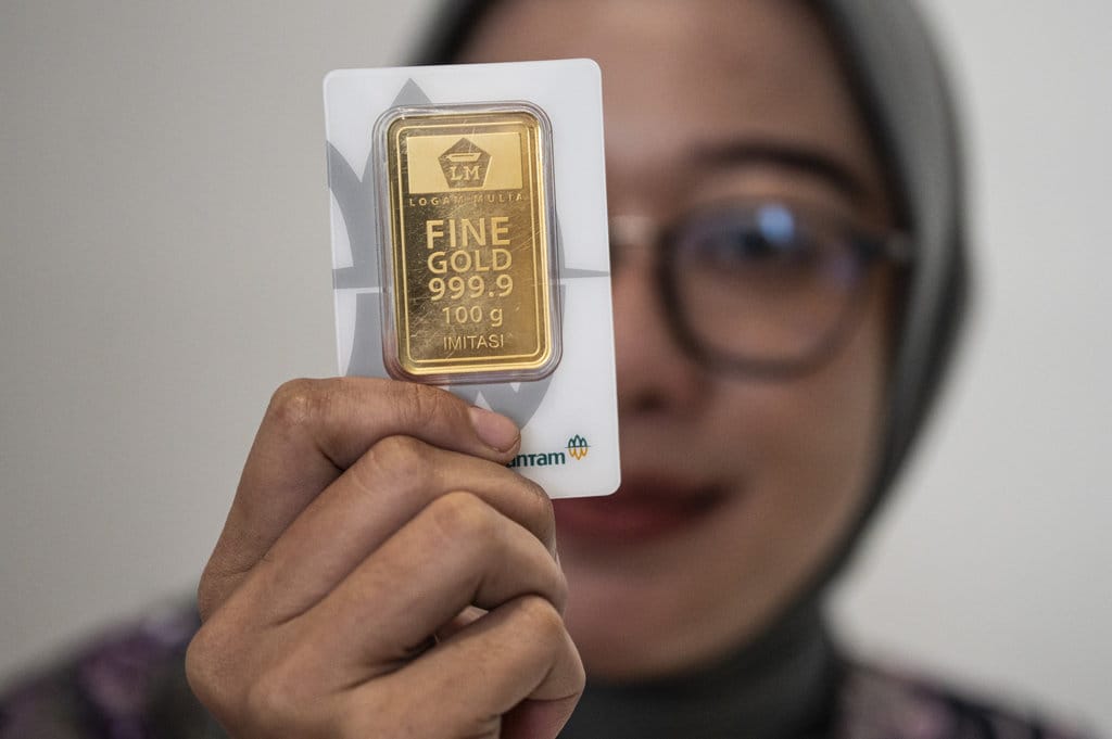 Harga Emas Antam Melemah: Buyback Ikut Turun, Simak Rinciannya