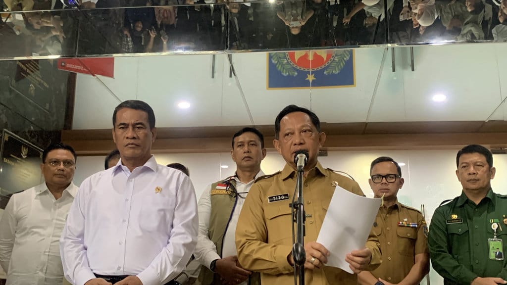 Pemerintah Pusat Perintahkan Daerah Larang Bakar Lahan