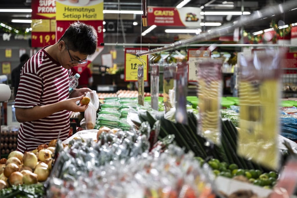 Strategi Usaha di Tengah Lemahnya Daya Beli Konsumen