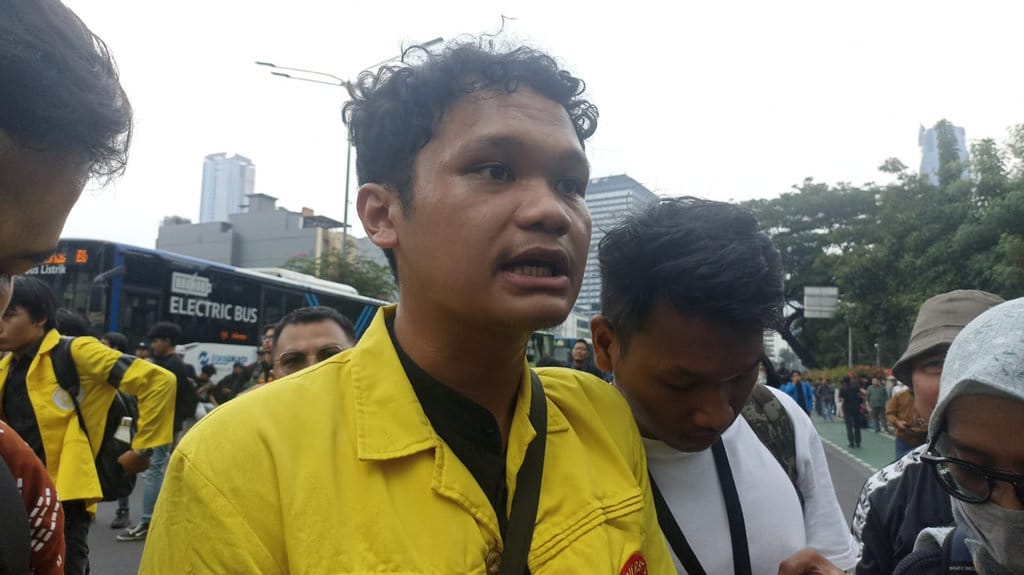 Bus Kopaja Batal Angkut Massa UI ke Bundaran HI, Polisi Dinilai Menghalangi
