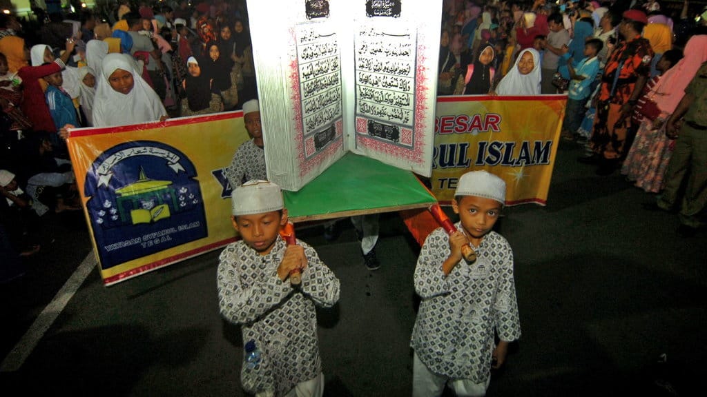 Mengenal Bacaan Barzanji: Teks Latin, Arab, dan Artinya untuk Maulid Nabi
