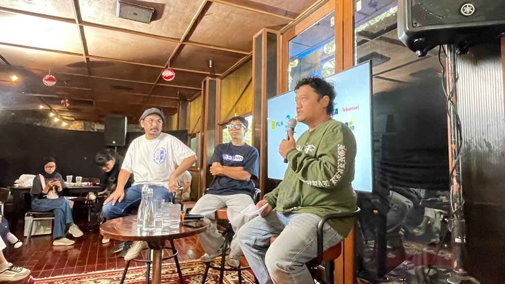Cek Fakta: Gen Z Koleksi Piringan Hitam dan CD di Era Streaming