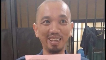 Senyum Dingin Renaldy, Tersangka Pembunuh Istri di Luwu Timur