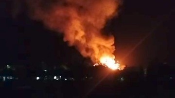 Kebakaran Hanguskan 120 Rumah di Kampung Adat Sade Lombok Tengah