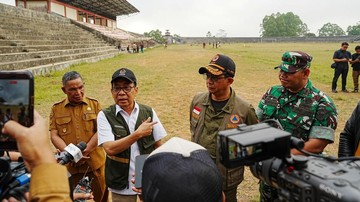 Menko PMK Pastikan RS Lapangan di NTT Siap Tangani Korban Gempa