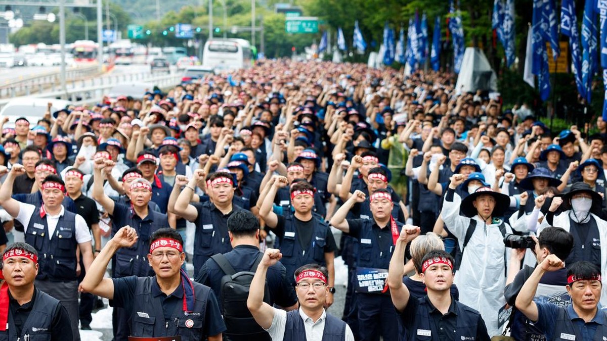 Mogok Kerja Serikat Buruh Hyundai Ancam Produksi dan Penjualan