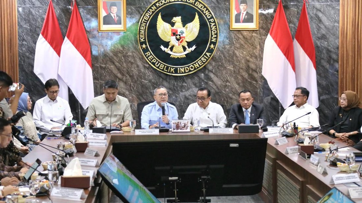 Zulkifli Hasan Pimpin Rapat Perkuat MBG, Bidik Wilayah 3T dan Kelompok Prioritas
