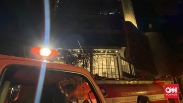 Mal di Makassar Terbakar, Pengunjung dan Karyawan Alami Sesak Napas