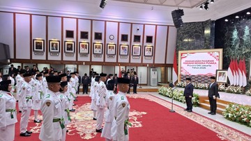 Pramono Anung Kukuhkan 44 Paskibraka Jakarta dengan Pesan Integritas