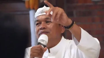 Jabar Kaji Ulang Angkot Tua dan Hidupkan Lagi Bandara Husein