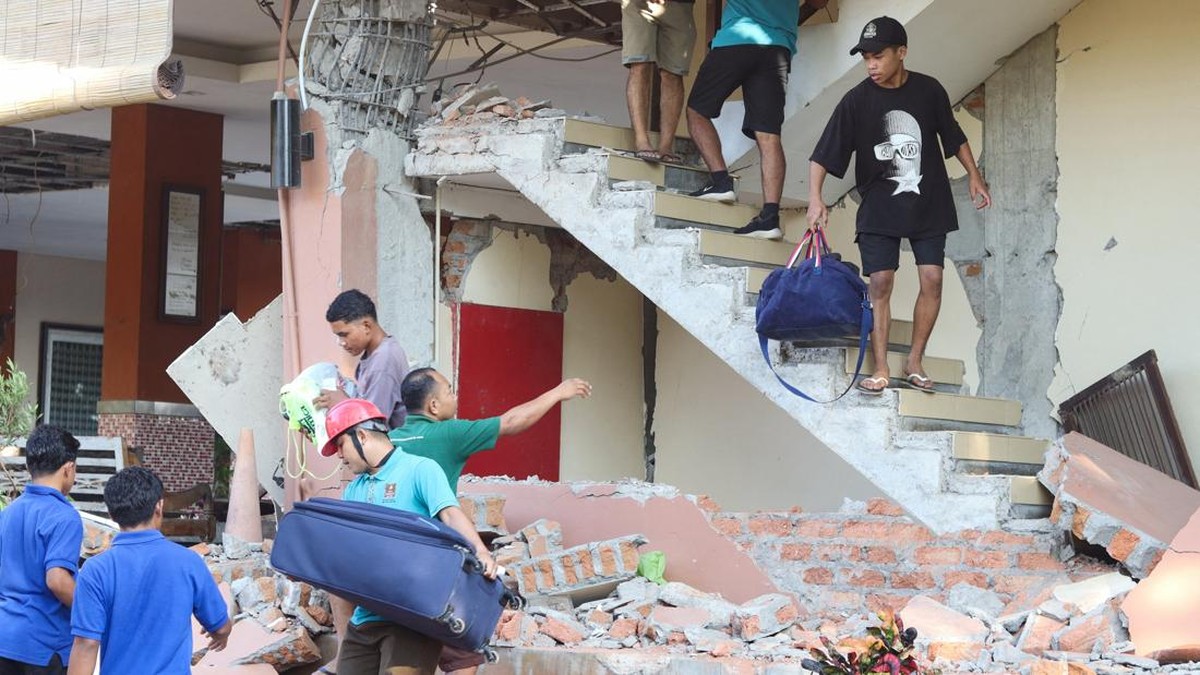 PLN NTT Sigap Pulihkan Kelistrikan Usai Gempa M7,0 Laut Flores