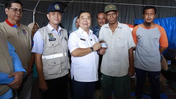Dukcapil Jemput Bola Pulihkan Dokumen Kependudukan Korban Bencana NTT
