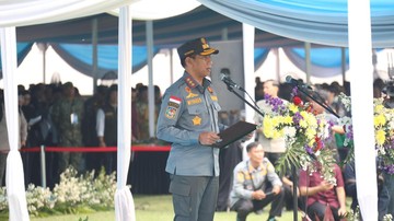 Wamendagri Tekankan Peran Aktif Satlinmas dalam Mendukung Pembangunan Nasional