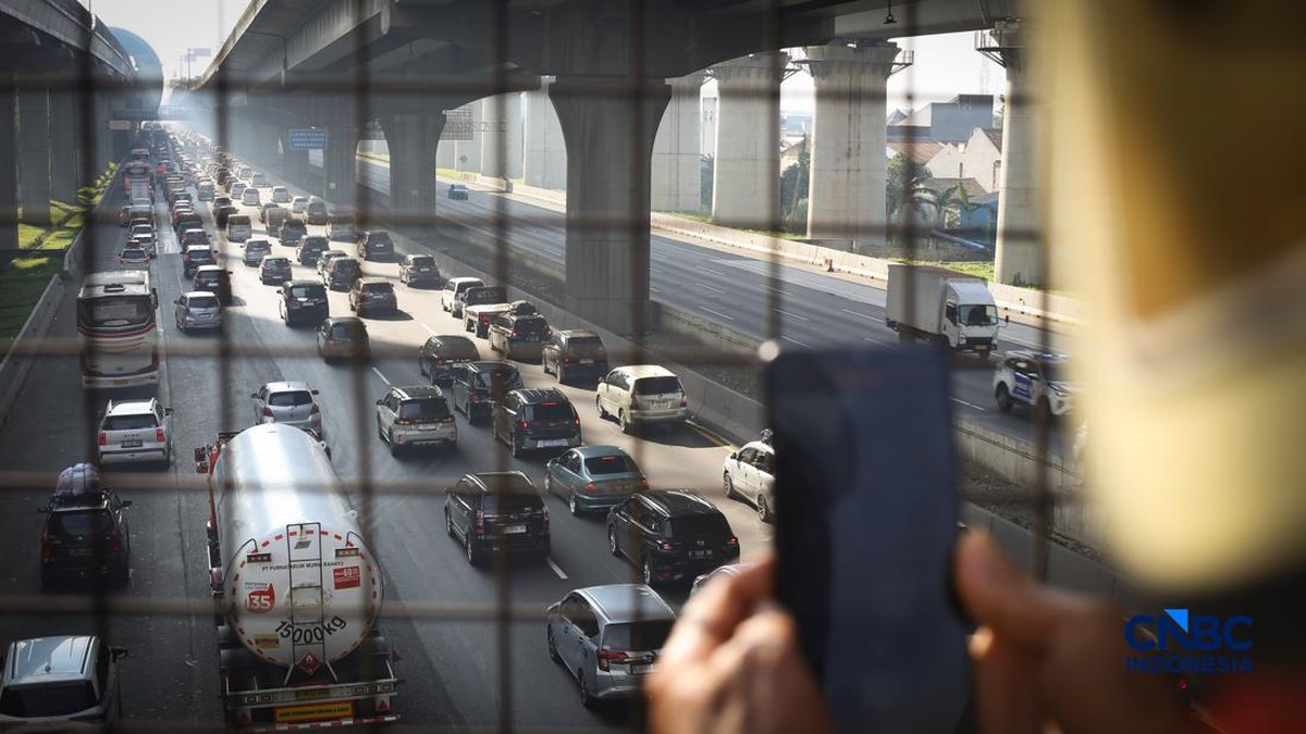 Jalur Tol Baru Jakarta-Bandung Tembus 84 Persen, Beroperasi 2027