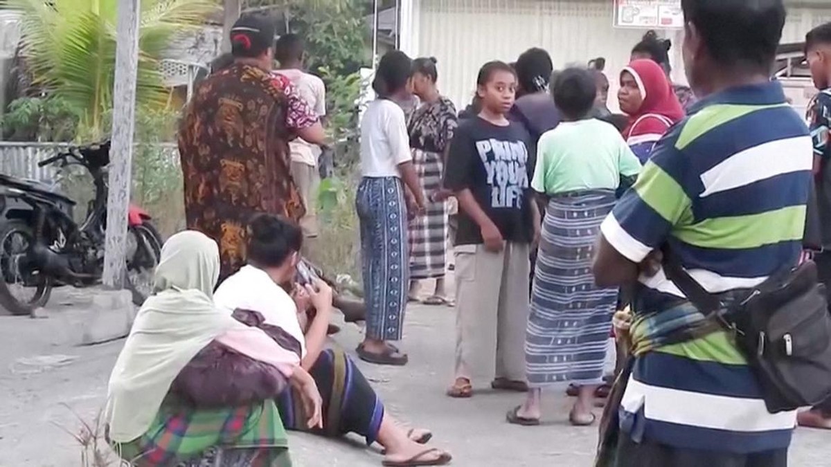 Gempa Magnitudo 7,7 Guncang Nagekeo, Warga Panik dan Rumah Rusak