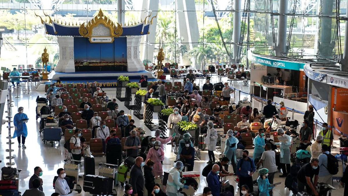 Kericuhan Penggemar di Bandara Thailand, Manajemen Suvarnabhumi Minta Maaf