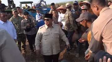 Prabowo Bercanda soal Polri di Bawah Kemhan