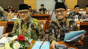 Komisi VIII DPR dan Kementerian Haji Bahas Biaya Haji 2027
