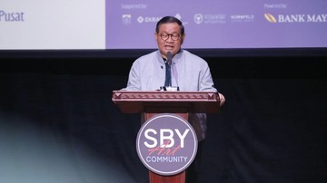 Pramono Anung Resmikan Pameran Seni SBY Art Community di Taman Ismail Marzuki