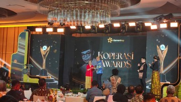 Koperasi Awards 2026 Anugerahkan Bakti Koperasi Pradana Nayaka kepada 14 Tokoh