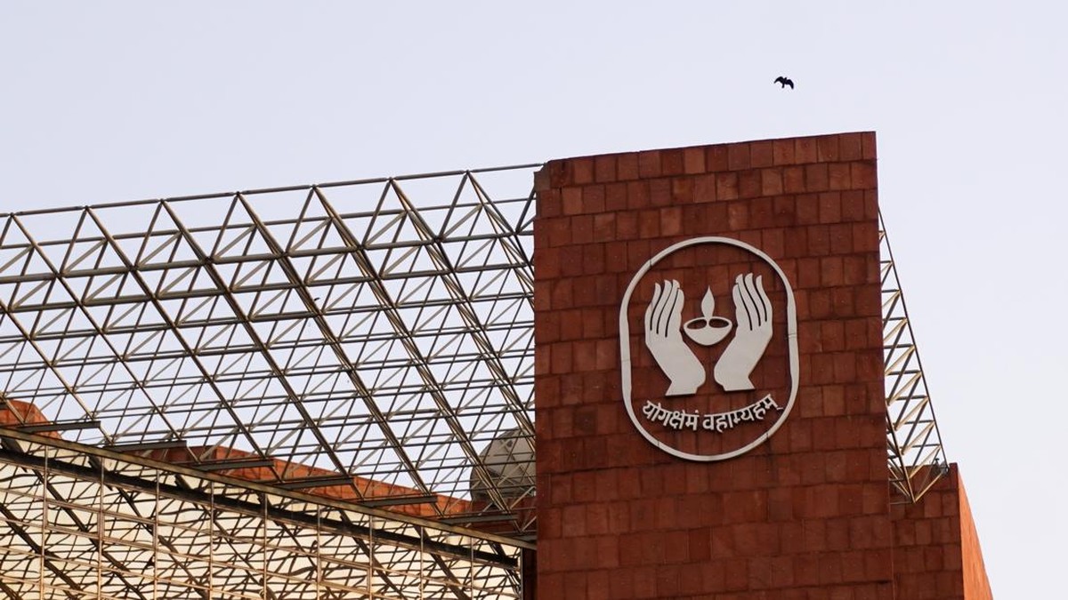 India Genjot Privatisasi BUMN untuk Tekan Defisit Anggaran