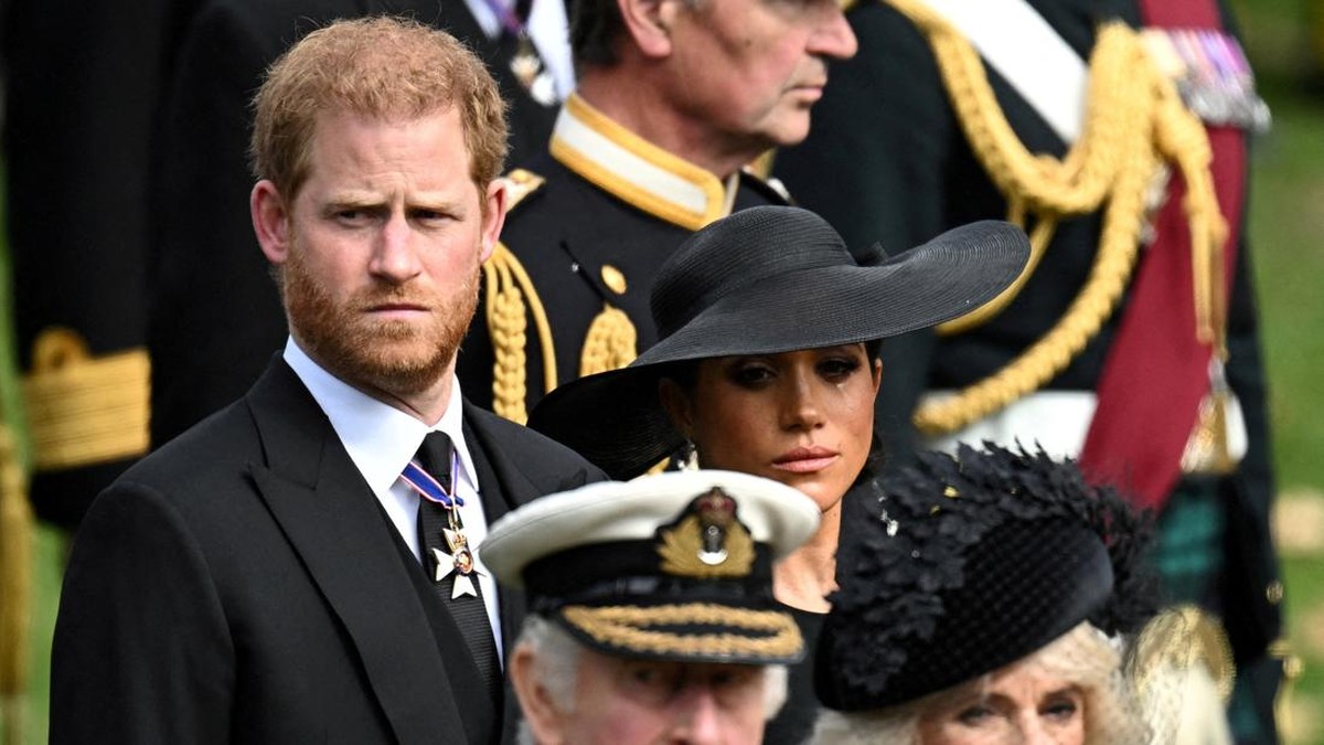 Harry dan Meghan Rencanakan Kepulangan ke Inggris Bersama Anak-Anak