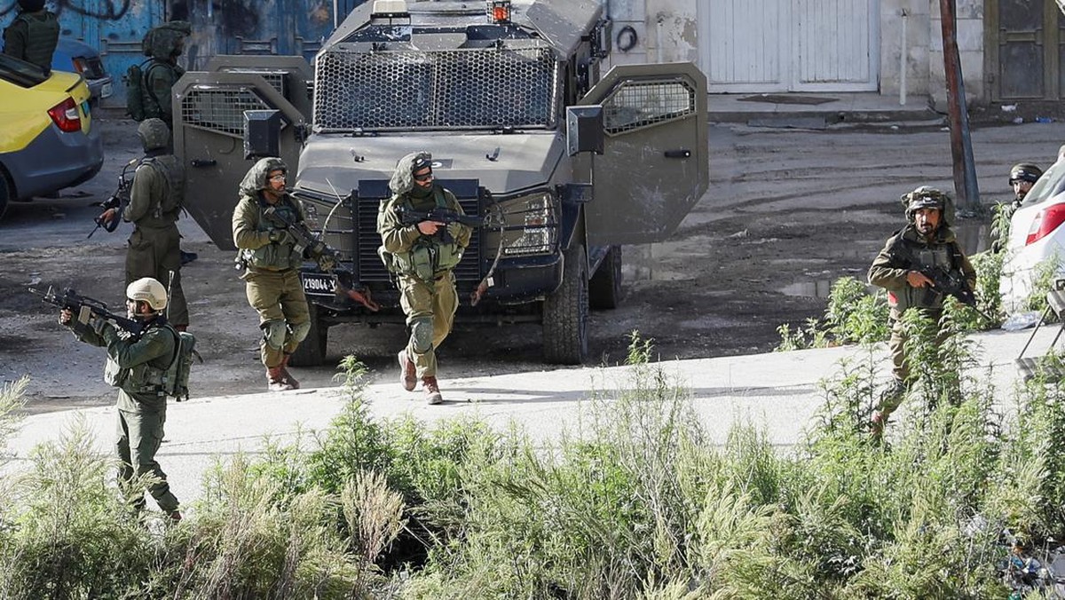 Israel Tutup Akses ke Desa Kristen Taybeh di Tepi Barat