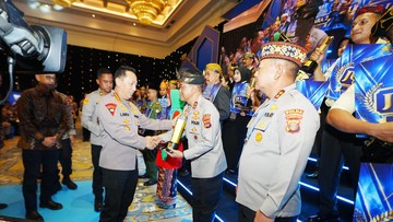 Kapolri Anugerahi Kreasi Terbaik Hasil Kolaborasi Polri dan Masyarakat