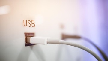 Kabel Pengisi Daya Bisa Jadi Senjata Peretas, Waspadai Modifikasi