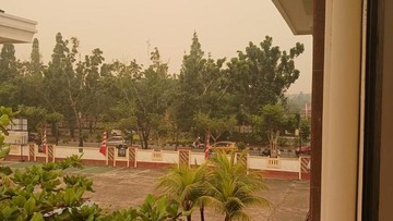 Langit Pontianak Menguning, BMKG Jelaskan Fenomena Asap Karhutla
