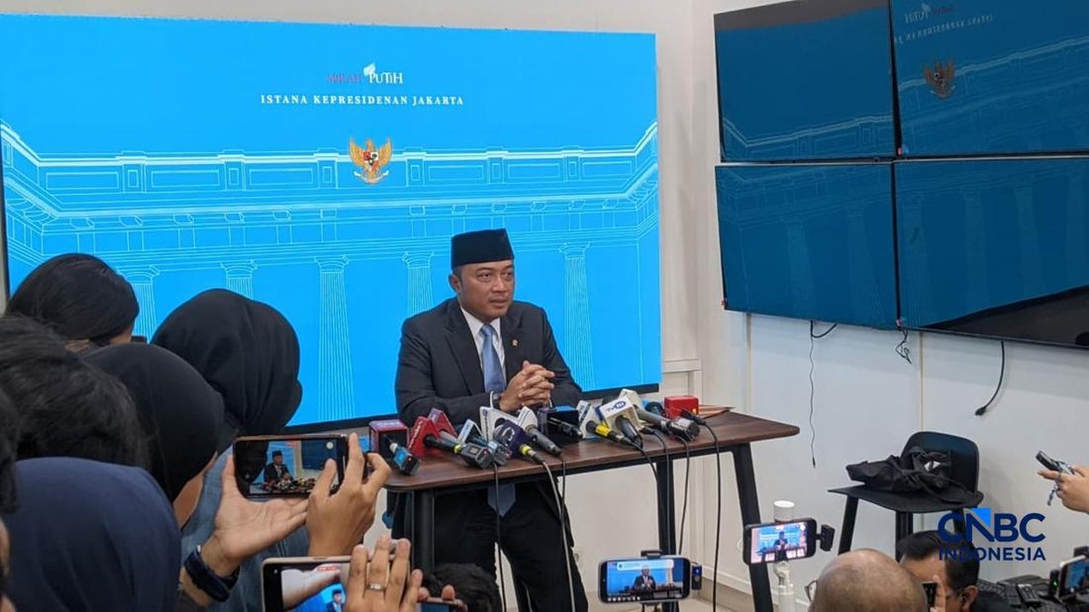 Sudaryono Resmi Pimpin BGN, Mensesneg Pastikan Tak Ada Rangkap Jabatan
