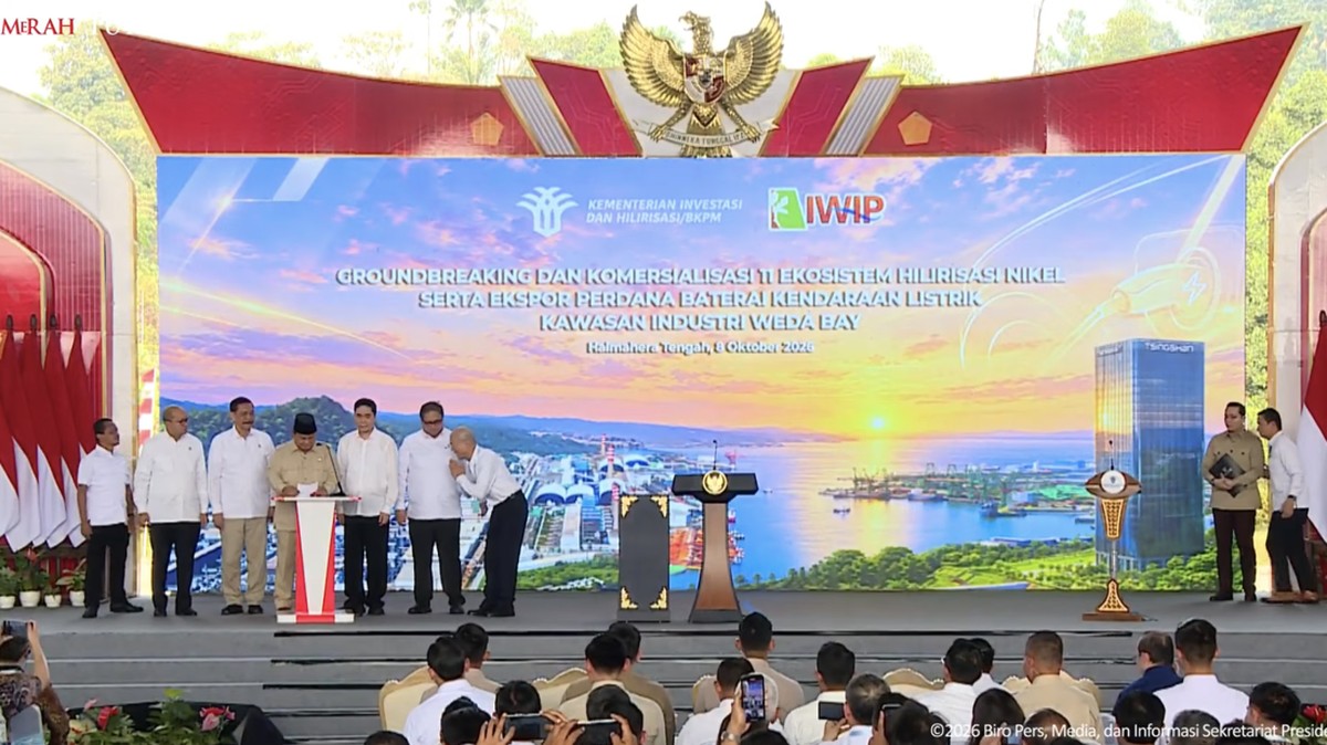 Prabowo Resmikan 10 Proyek Strategis dan Ekspor Baterai EV Rp180 Triliun