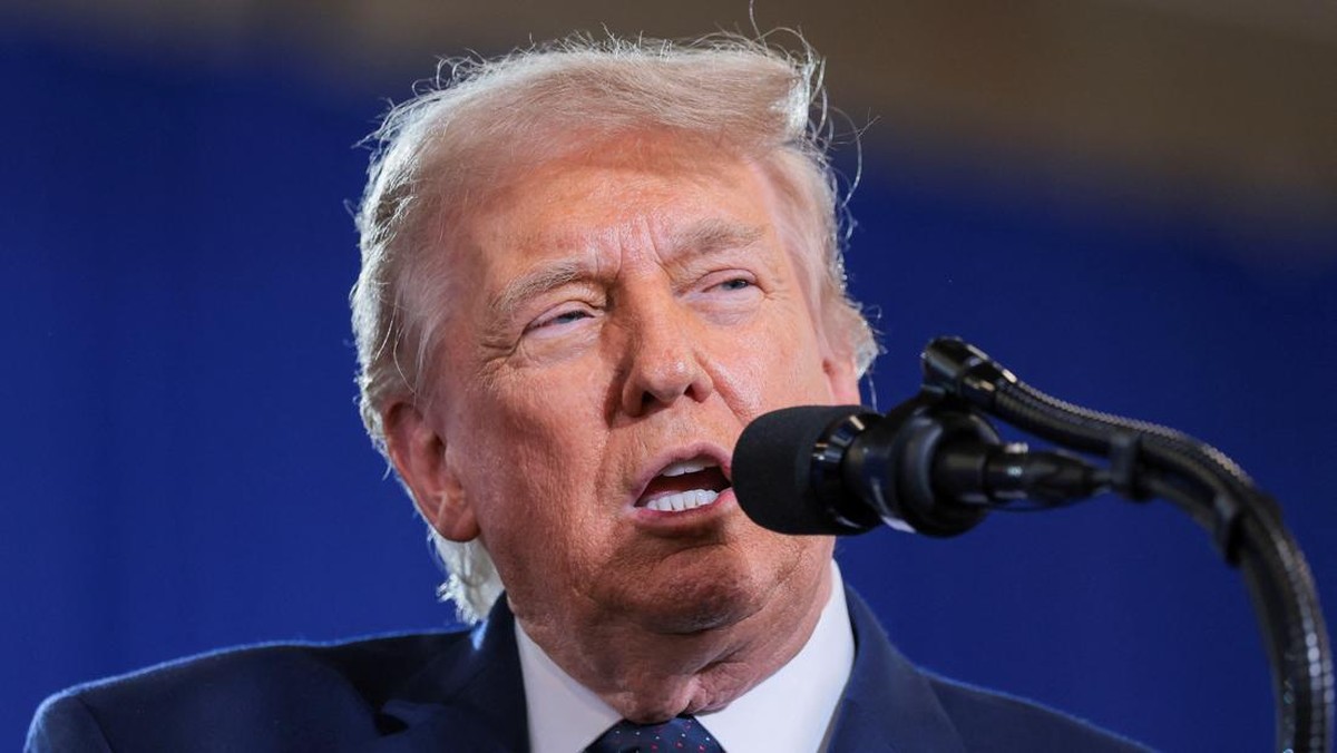 Trump Ancam Oman: Konflik Iran dan Ambisi Kontrol Selat Hormuz