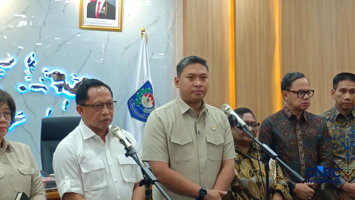 Mendagri Dorong Daerah Manfaatkan Teknologi dalam Program MBG